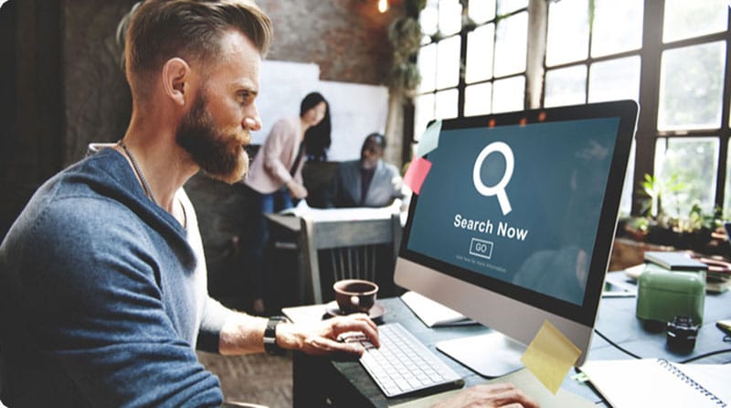 Finding the Right Keywords to Track